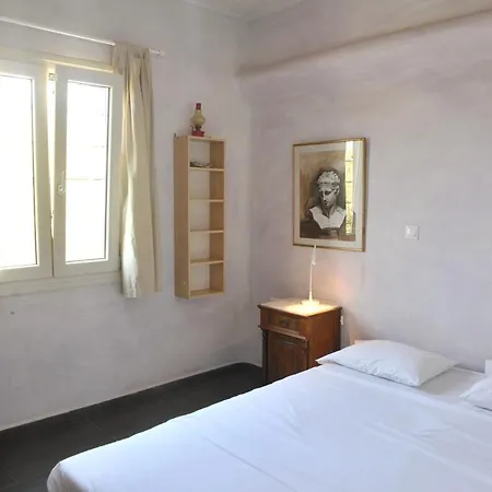 Σπίτι διακοπών Naxos House, One Minute Away From The Beach! *