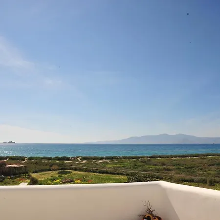 Naxos House, One Minute Away From The Beach! Prázdninový dům *