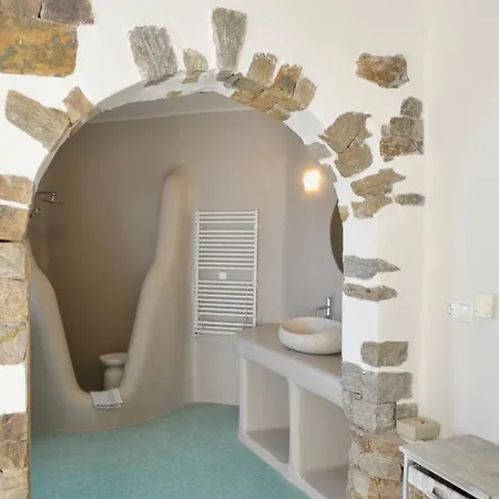 Naxos House, One Minute Away From The Beach! Prázdninový dům *